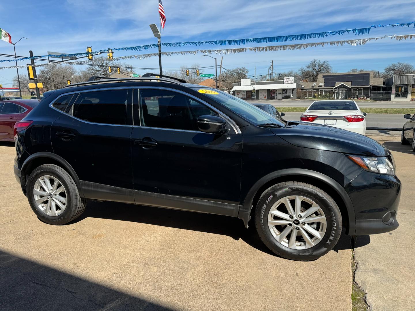 2019 BLACK NISSAN ROGUE SPORT S; SL (JN1BJ1CP2KW) , located at 5900 E. Lancaster Ave., Fort Worth, TX, 76112, (817) 457-5456, 0.000000, 0.000000 - Photo#2